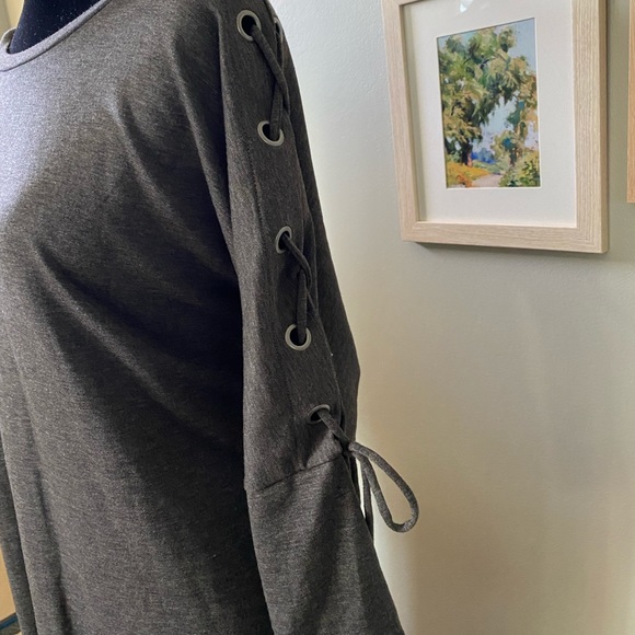 NWT Bobeau Cold Shoulder Gray Knit Sweater Dress 2X - Picture 4 of 16